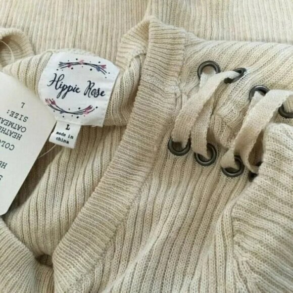 HIPPIE ROSE Lace-Up Shoulder Sweater, NEW Large - Picture 8 of 8